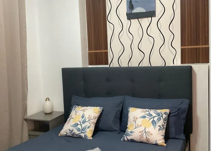 Our Space Casa Mira Towers 아파트호텔 3*